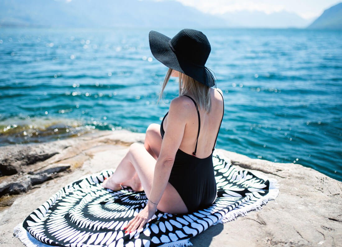 A satisfied customer is the best business strategy of all - 相关图片 A satisfied customer is the best business strategy of all相关图片